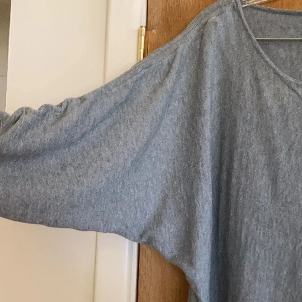 Max Studio Scrunch Sleeve Crew Neck - Picture 10 of 12